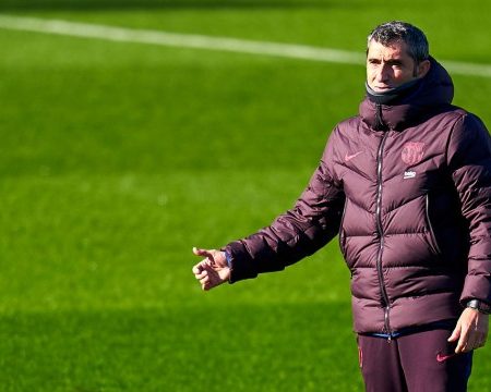 Barcelona FC Sack Head Coach